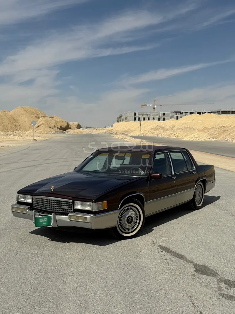 1990 كاديلاك ديفيل