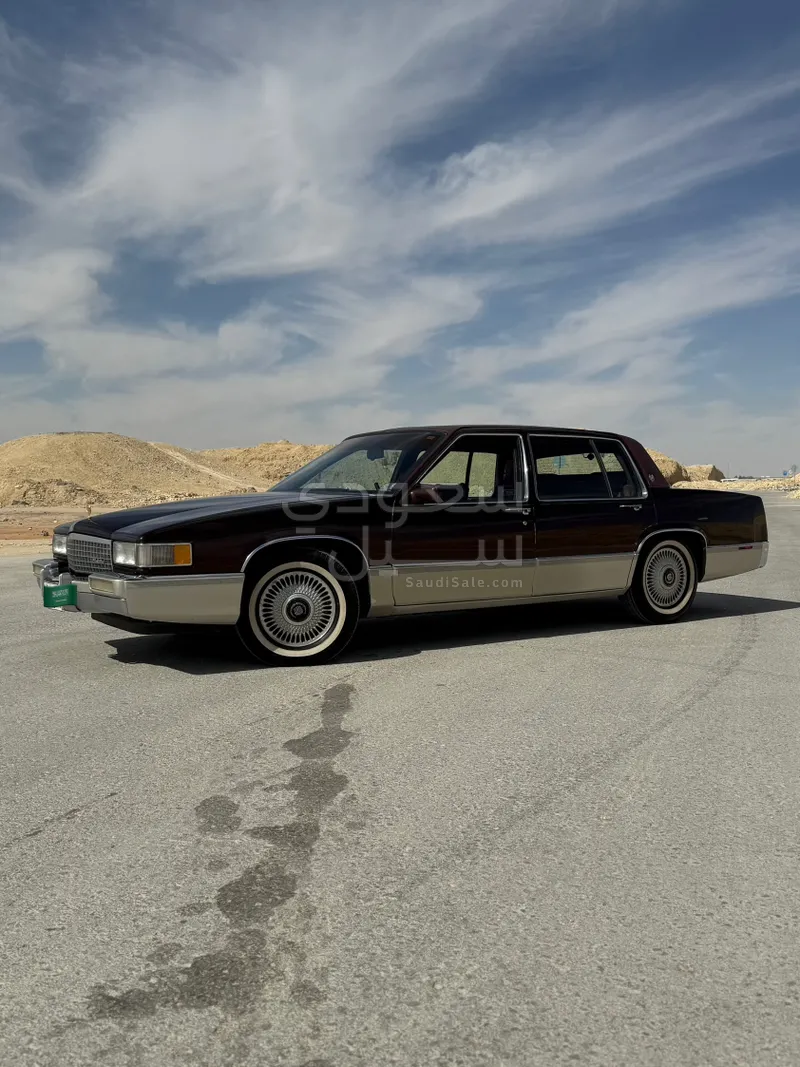 1990 كاديلاك ديفيل