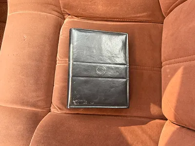 1990 كاديلاك ديفيل