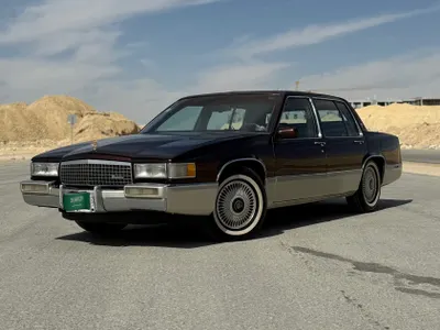1990 كاديلاك ديفيل