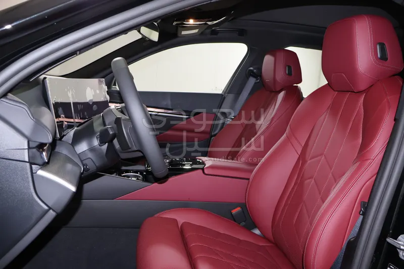 2026 بي ام دبليو الفئة الخامسة 520 أي