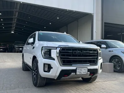 2021 جي ام سي يوكون اي تي 4