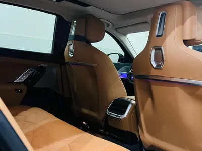 2026 بي ام دبليو الفئة السابعة 735أي