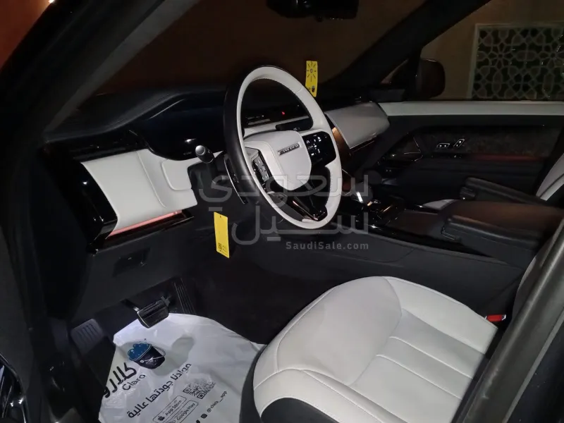 2024 لاند روفر رينج روفر سبورت اوتوبيوجرافي