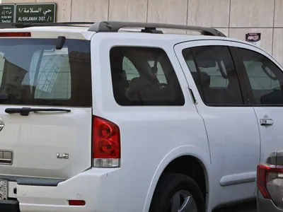 2009 نيسان ارمادا بلاتنيوم