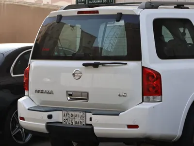 2009 نيسان ارمادا بلاتنيوم