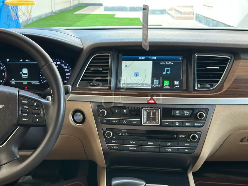 2018 جينيسيس جي 80