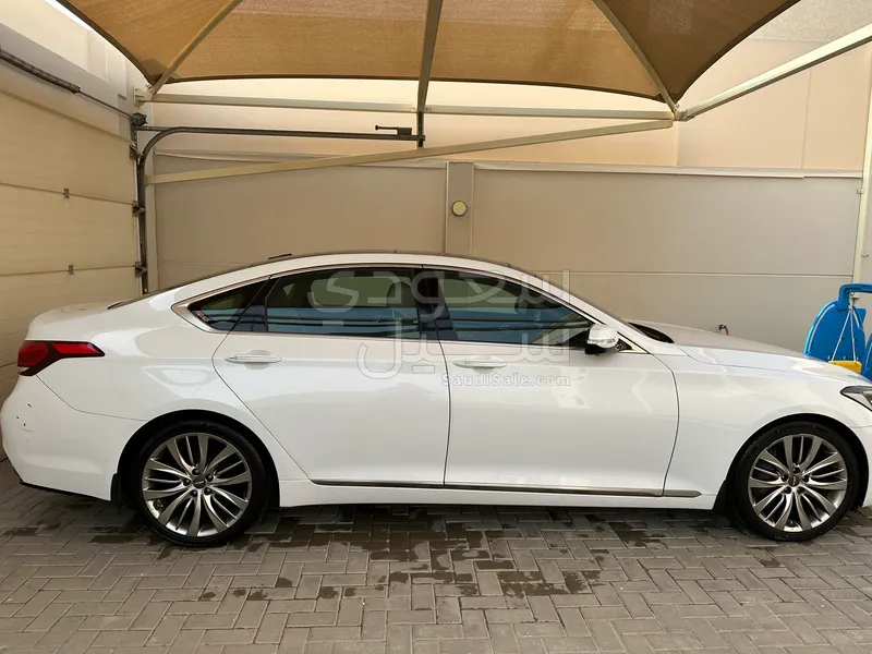 2018 جينيسيس جي 80