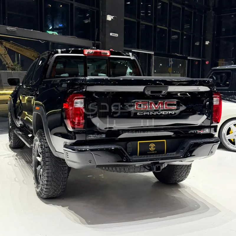 2025 جي ام سي كانيون اي تي 4