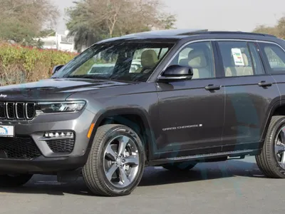 2025 جييب جراند شيروكي ليمتد بلس