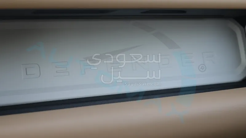 2025 لاند روفر ديفيندر اكس داينمك