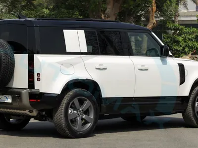 2025 لاند روفر ديفيندر اكس داينمك