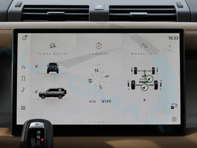 2025 لاند روفر ديفيندر اكس داينمك