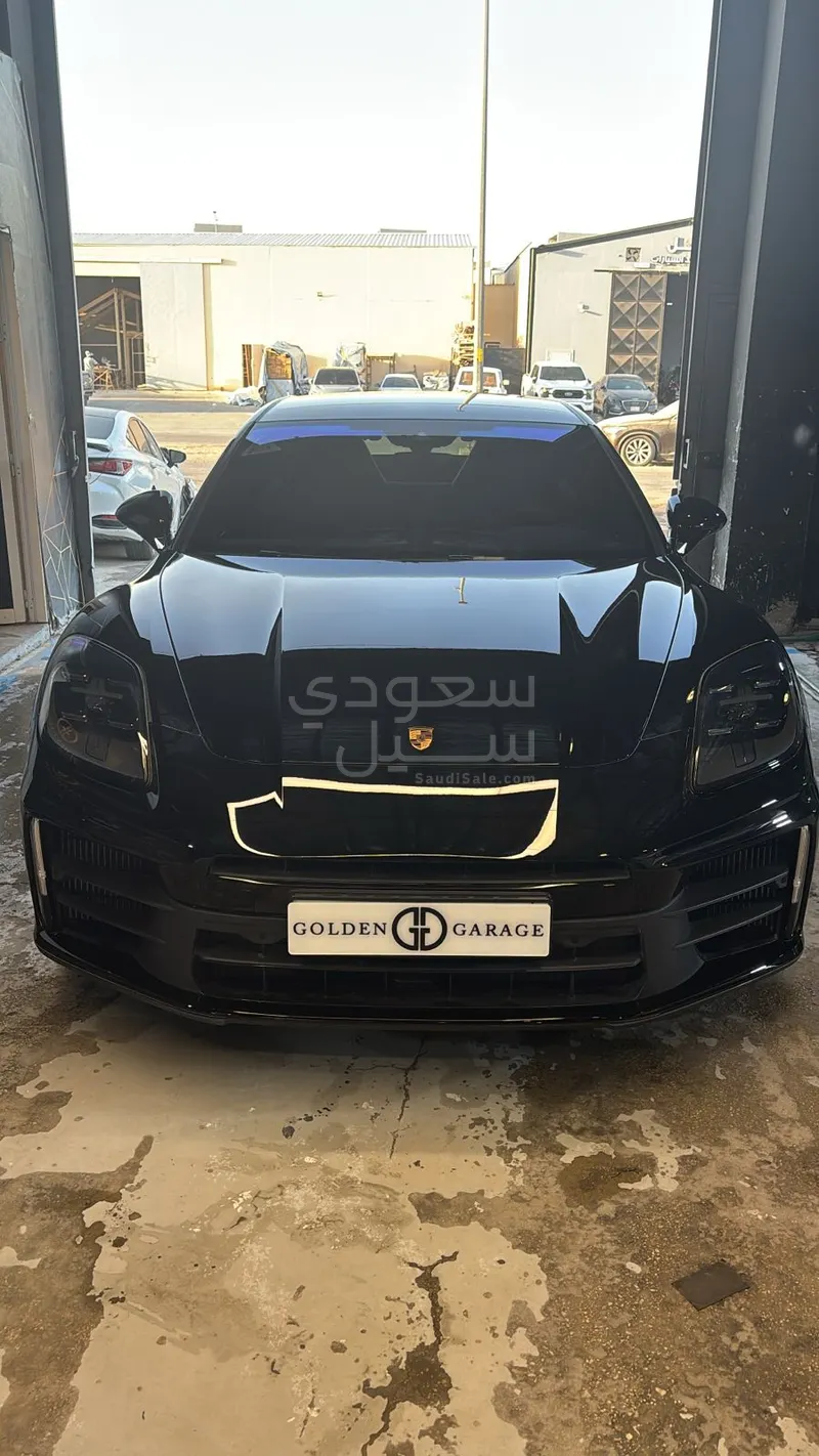 2025 بورش بانميرا 4