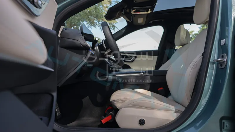 2026 مرسيدس - بنز إي 300 أي إم جي