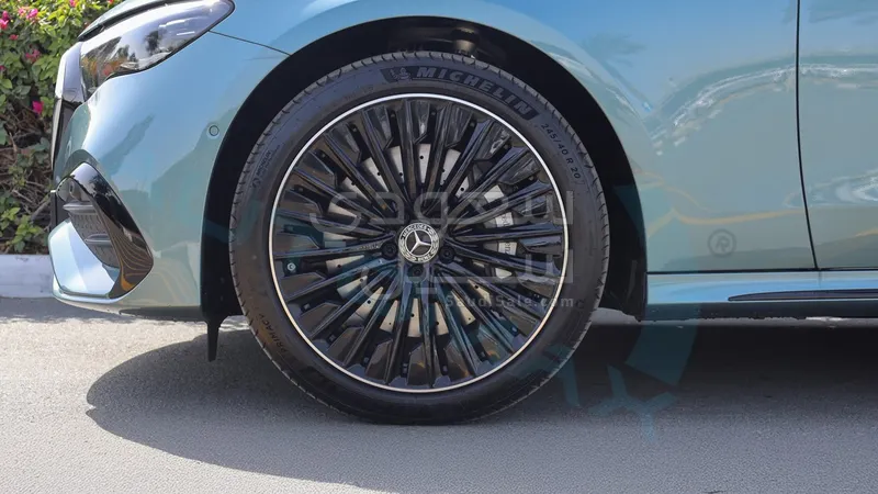 2026 مرسيدس - بنز إي 300 أي إم جي