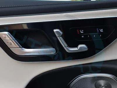 2026 مرسيدس - بنز إي 300 أي إم جي