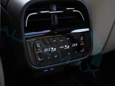 2026 مرسيدس - بنز إي 300 أي إم جي