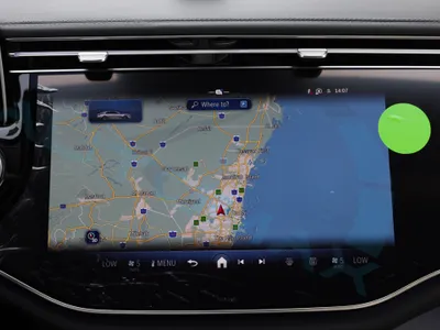 2026 مرسيدس - بنز إي 300 أي إم جي