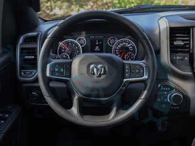 2025 دودج رام 1500 بيج هورن