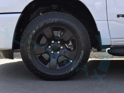 2025 دودج رام 1500 بيج هورن