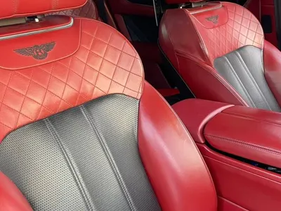 2017 بنتلي بنتايجا الاصدار الاسود