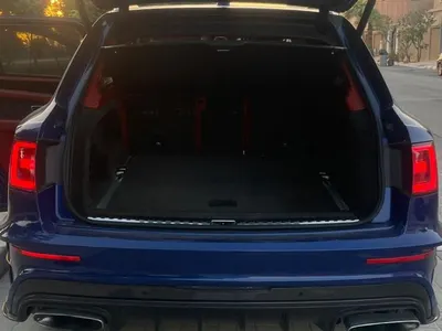 2017 بنتلي بنتايجا الاصدار الاسود