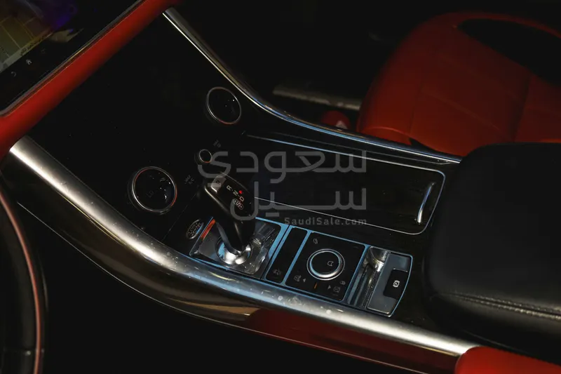 2020 لاند روفر رينج روفر سبورت اتش اس اي