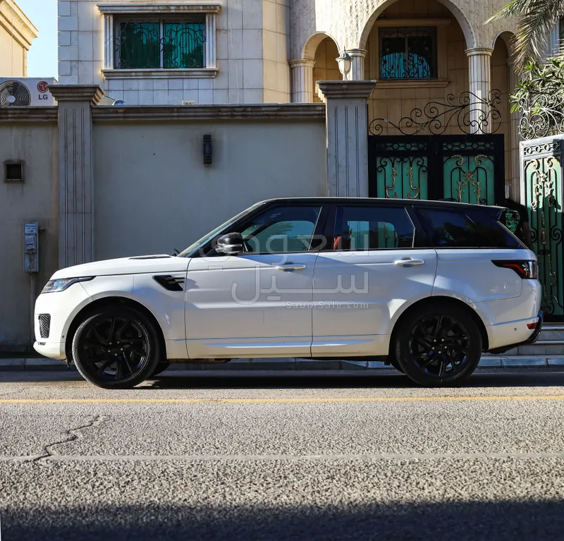 2020 لاند روفر رينج روفر سبورت اتش اس اي