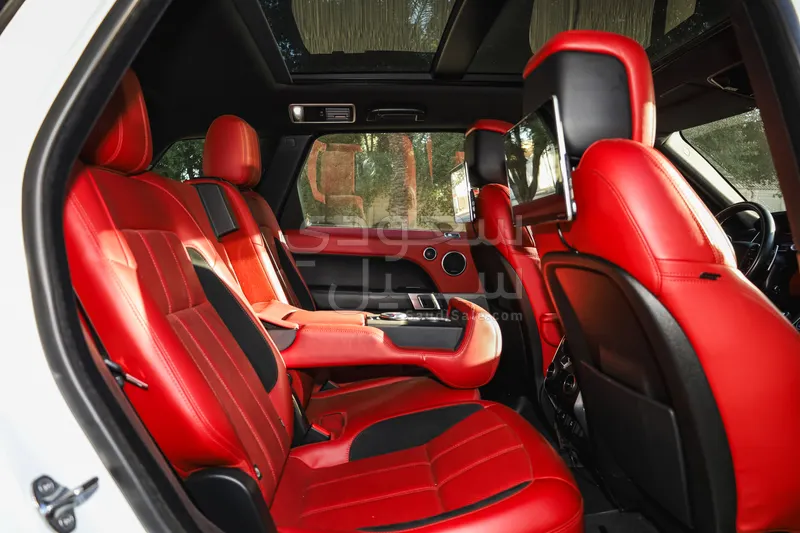 2020 لاند روفر رينج روفر سبورت اتش اس اي