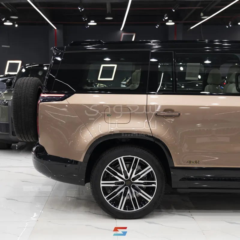 2026 روكس 01 أدماس