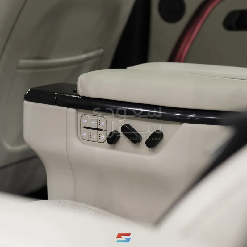 2026 روكس 01 أدماس