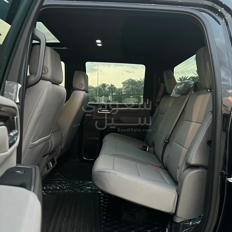 2025 جي ام سي سييرا اتش دي 2500