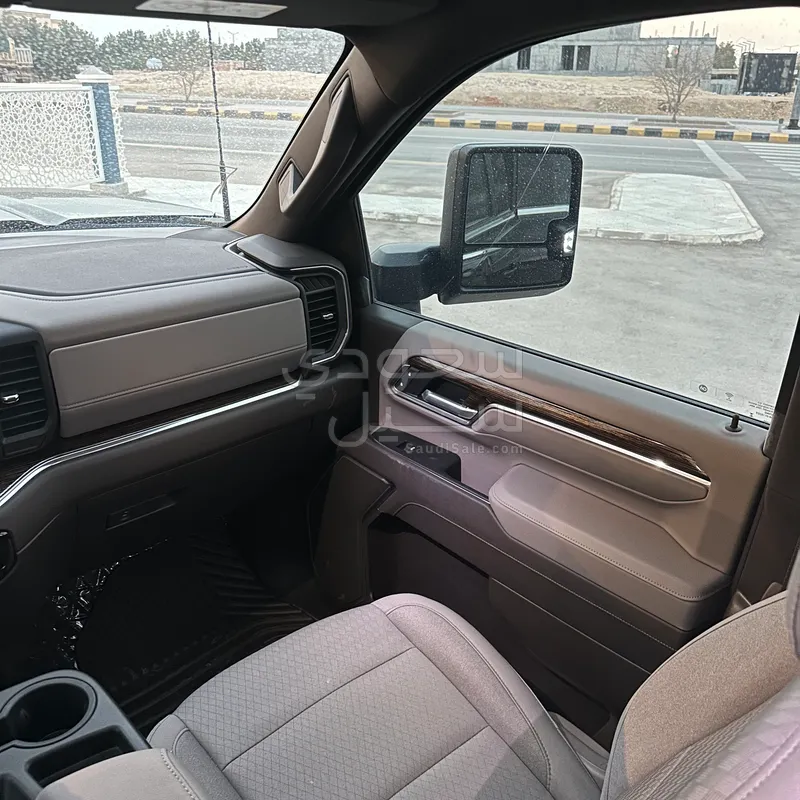 2025 جي ام سي سييرا اتش دي 2500