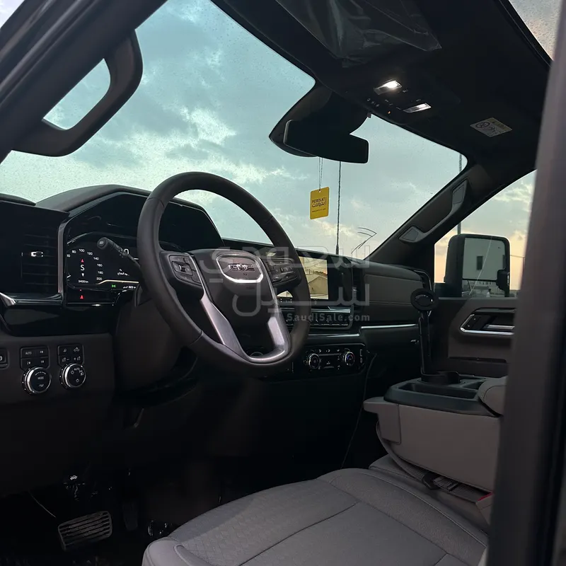 2025 جي ام سي سييرا اتش دي 2500