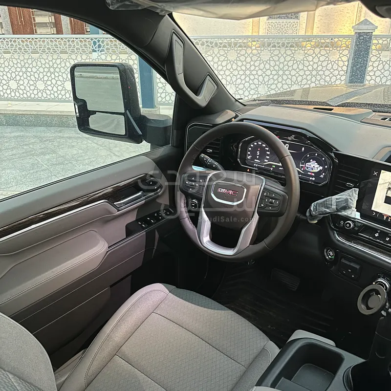 2025 جي ام سي سييرا اتش دي 2500