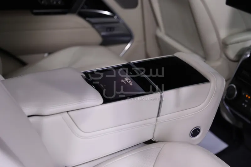 2024 لاند روفر رينج روفر اوتوبيوغرافي