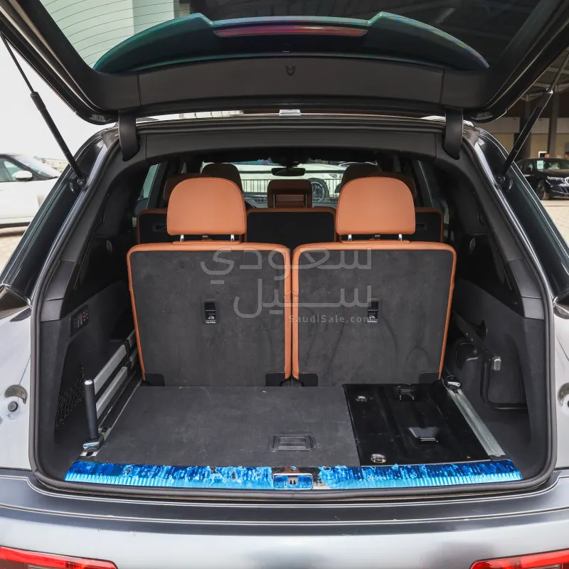 2021 اودي كيو 7