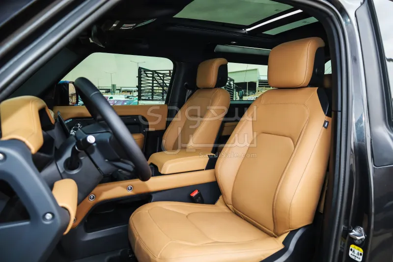 2026 لاند روفر ديفيندر اس اي