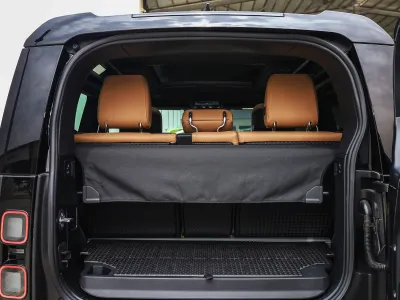 2026 لاند روفر ديفيندر اس اي