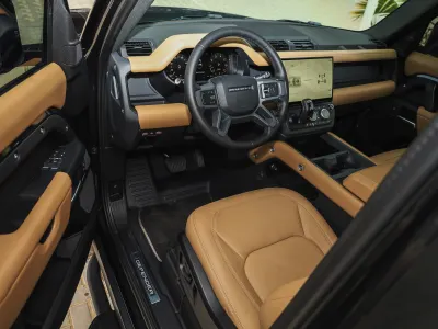 2026 لاند روفر ديفيندر اس اي