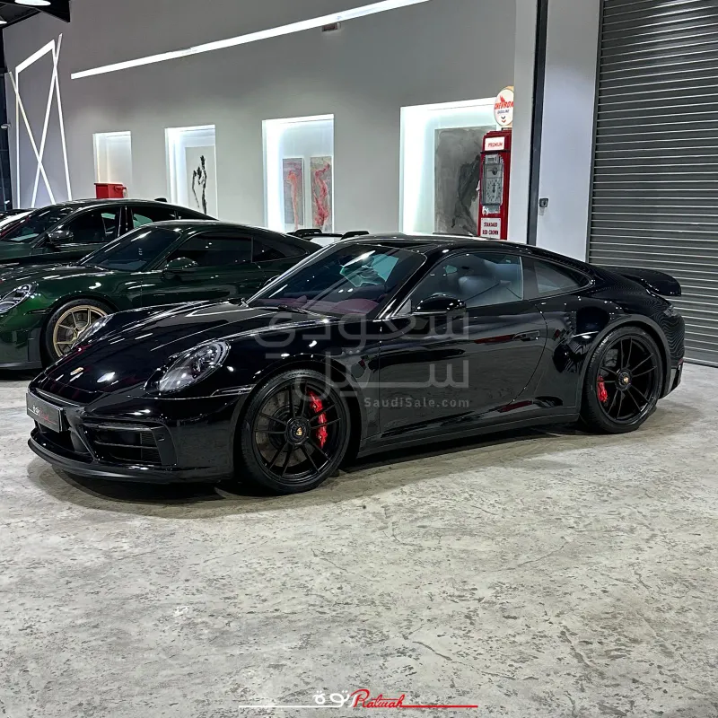 2023 بورش 911 كاريرا جي تي اس