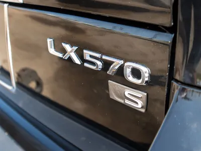 2020 لكزس إل إكس 570 اس