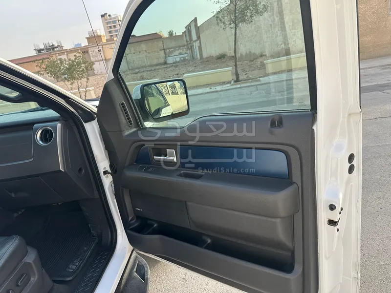 2013 فورد اف 150 رابتور