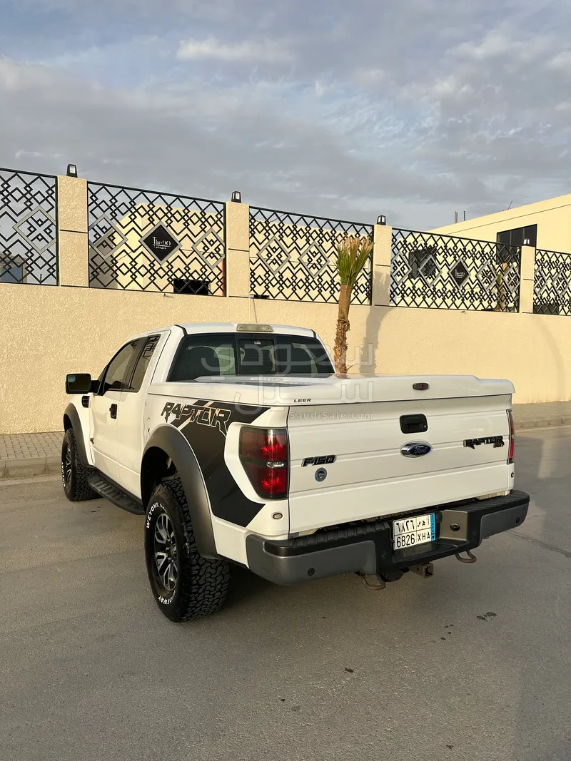 2013 فورد اف 150 رابتور