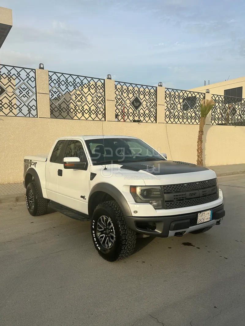 2013 فورد اف 150 رابتور