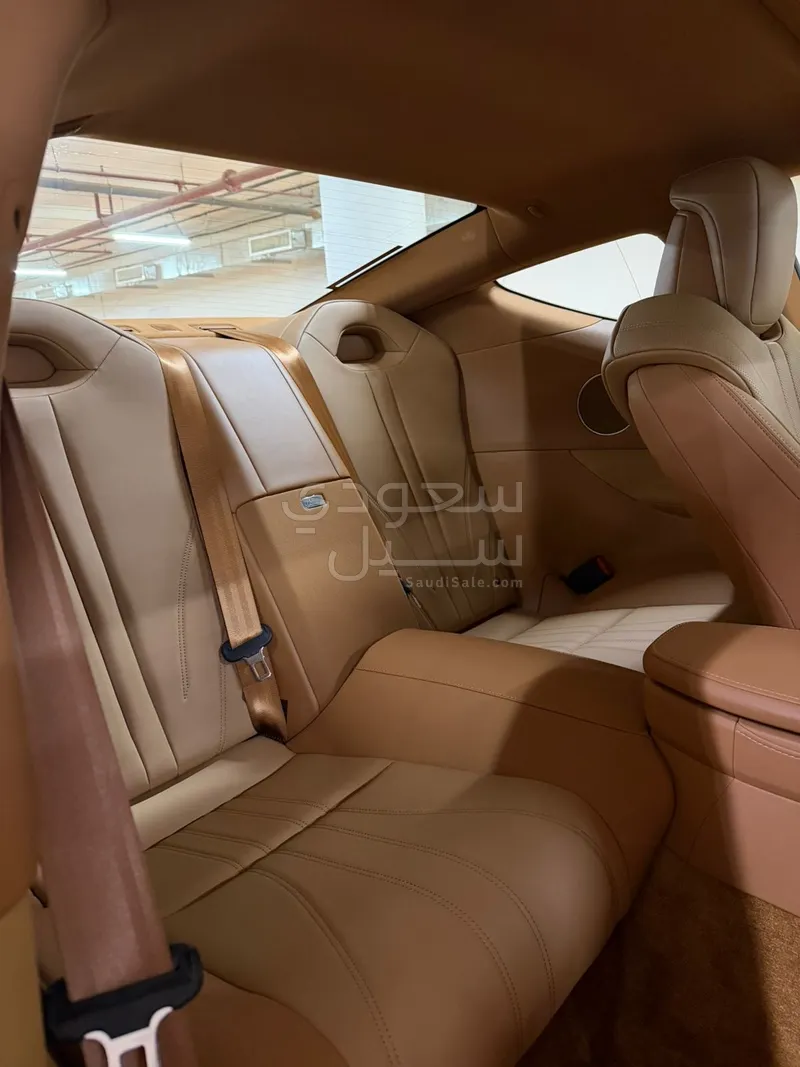 2024 لكزس إل سي 500