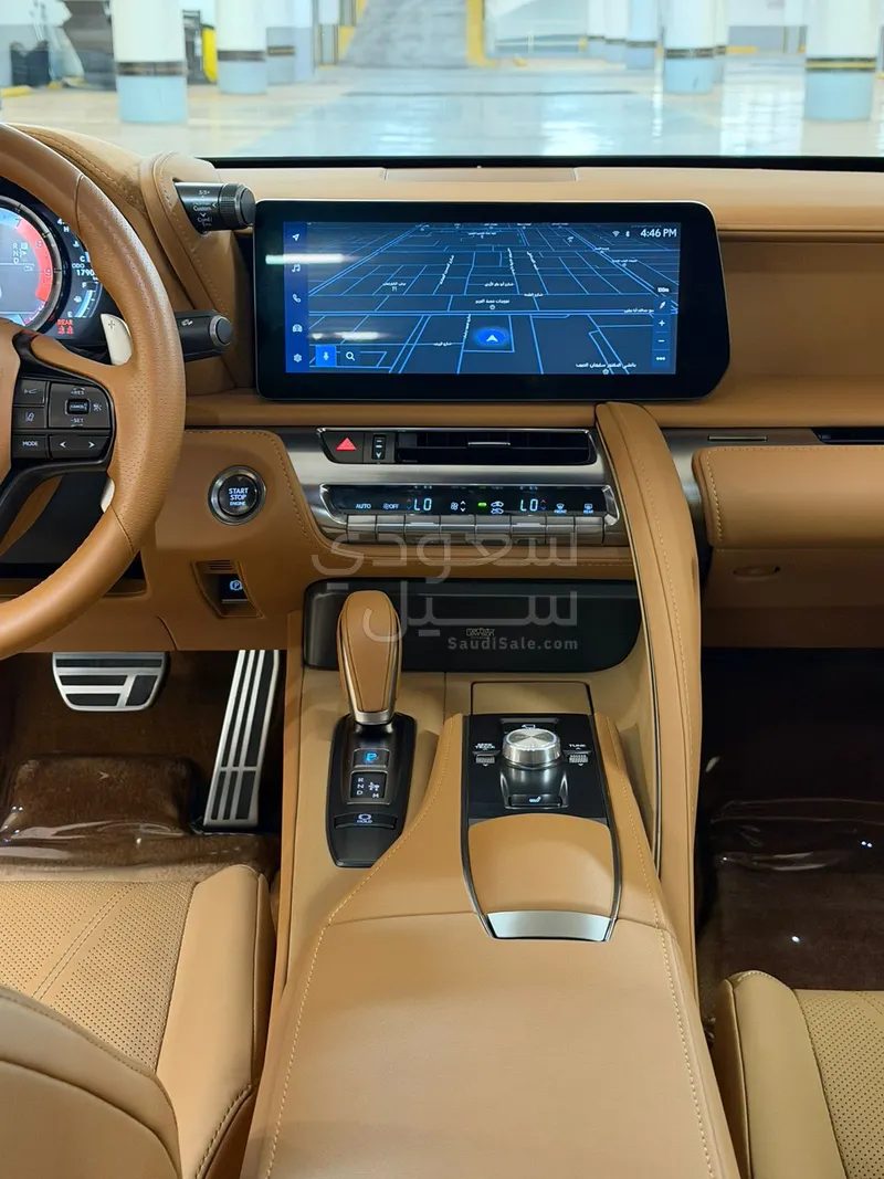 2024 لكزس إل سي 500