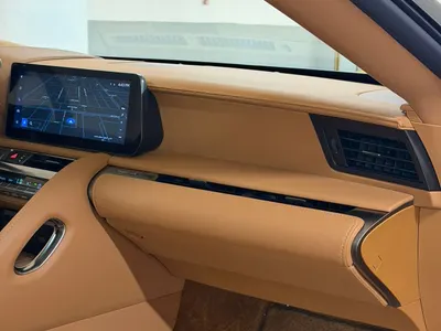 2024 لكزس إل سي 500