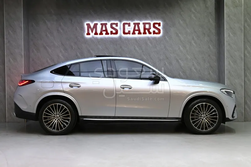 2024 مرسيدس - بنز جي إل سي 200